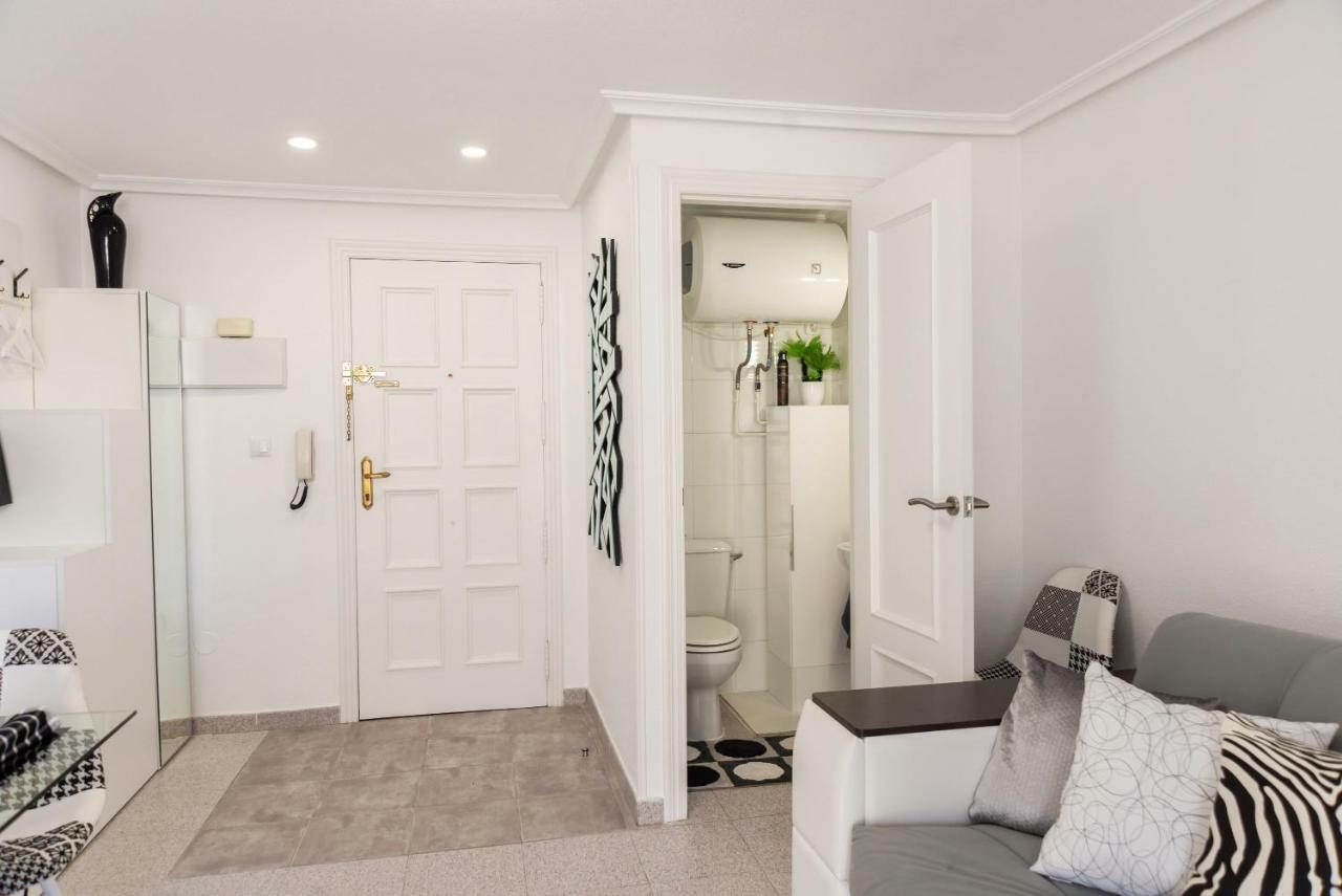 Holiday Penthouse Jardin Torrevieja Exterior photo
